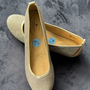 Bandolino Women's Shimmering Gold Loafers